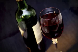 rode wijn tijdens het afvallen